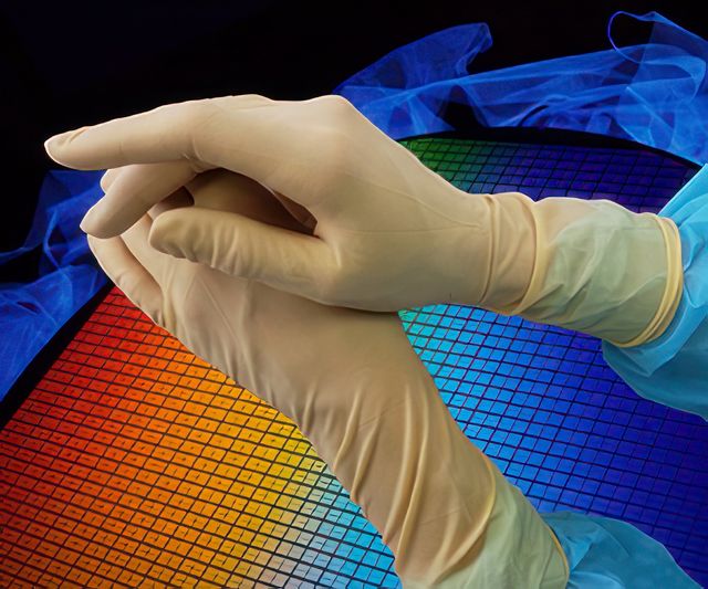 CTI Latex CHS Series Class 10 ISO 4 Gloves